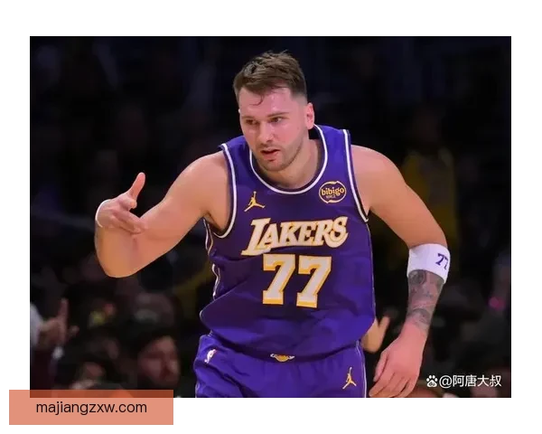 犹他爵士加时惜败洛杉矶湖人 双方鏖战至最后时刻比分定格135-143